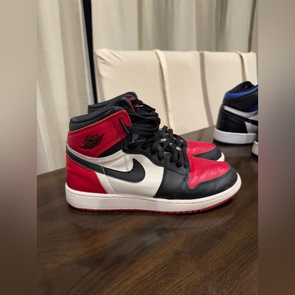 Jordan 1 GS Red Toe